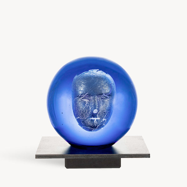 Load image into Gallery viewer, Kosta Boda Headman Blue
