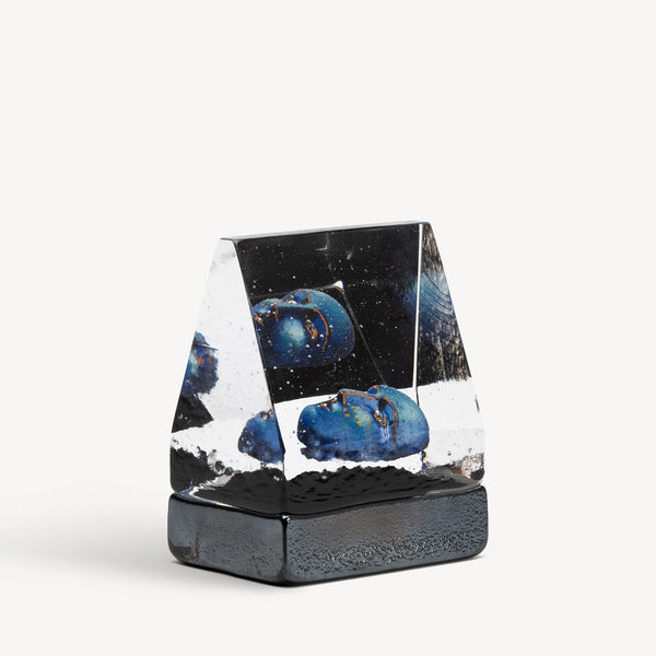 Load image into Gallery viewer, Kosta Boda Black Elements House Of Mystery Blue
