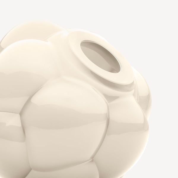 Load image into Gallery viewer, Kosta Boda Berry Tales Cream - Glass Art Sculpture
