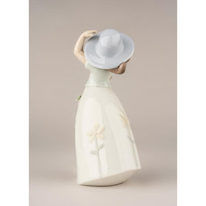 Lladro Little Daisy Girl Figurine