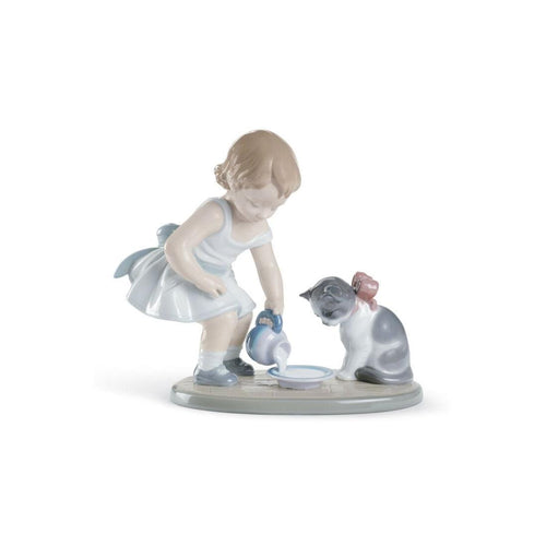 Lladro Kitty's Breakfast Time Figurine