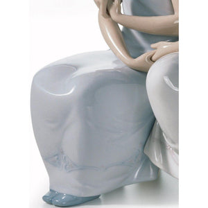 Lladro My Sister My Friend Figurine