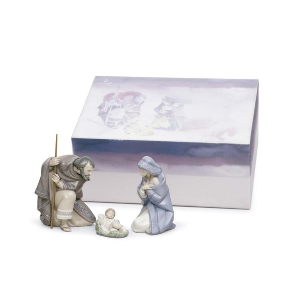 Load image into Gallery viewer, Lladro Silent Night Nativity Set
