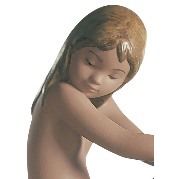 Load image into Gallery viewer, Lladro Island Beauty Girl Figurine
