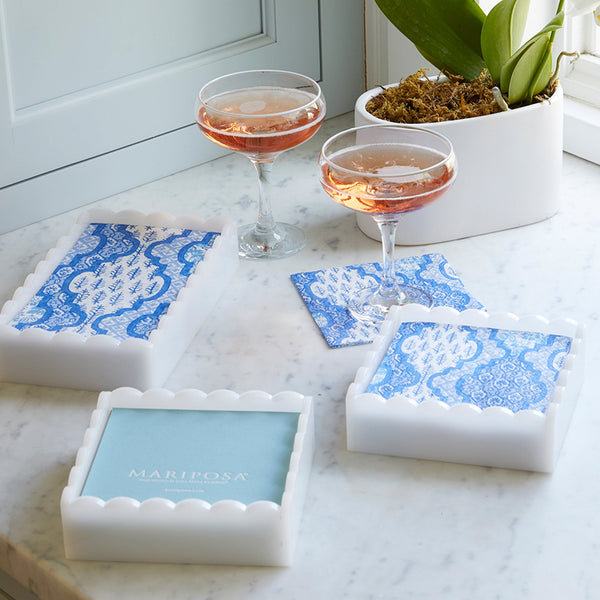 Load image into Gallery viewer, Mariposa Provencal Cotton Blue White Scalloped Guest Towel Box Set
