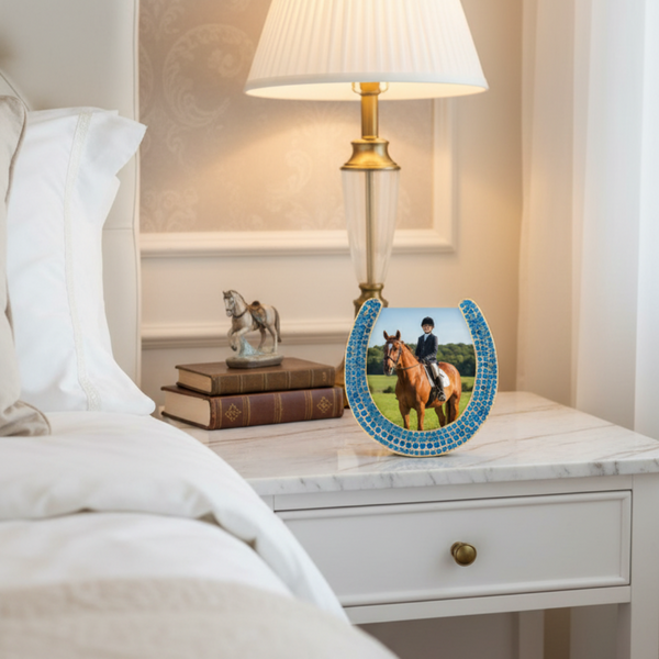 Load image into Gallery viewer, Olivia Riegel Horseshoe Frame with Capri Blue Stones, Gold
