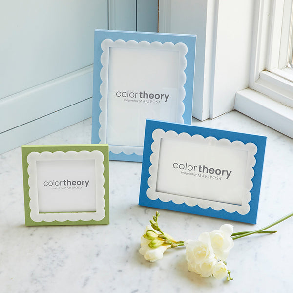 Load image into Gallery viewer, Mariposa Periwinkle Blue Scallop 5x7 Frame
