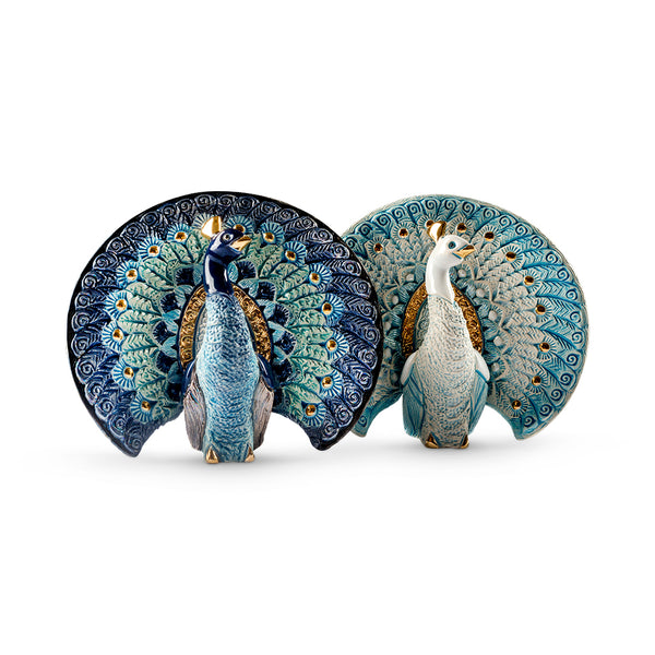 Load image into Gallery viewer, De Rosa Collections Blue Peacock Figurine
