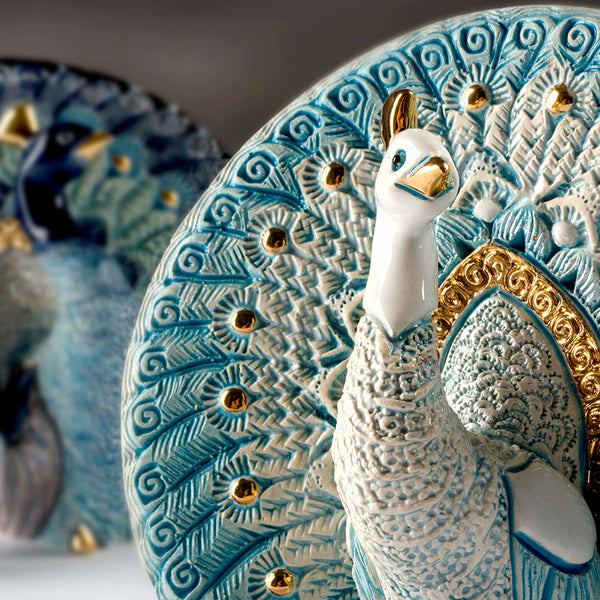 Load image into Gallery viewer, De Rosa Collections White Peacock Figurine
