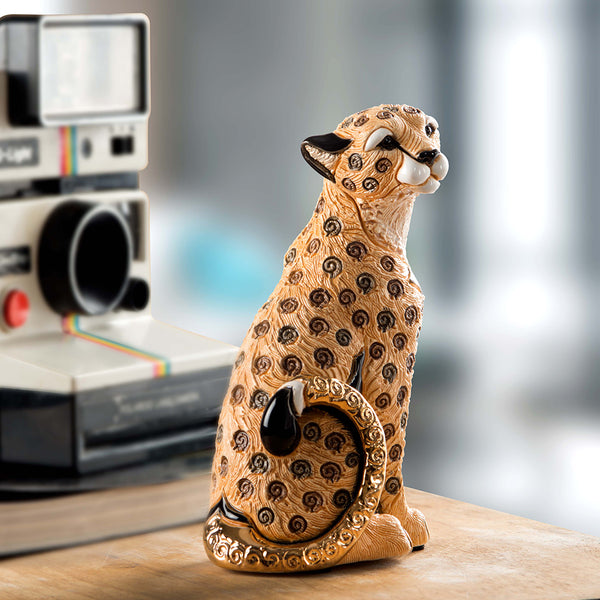 Load image into Gallery viewer, De Rosa Collections Cheetah Figurine
