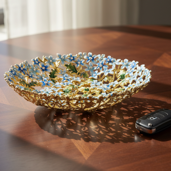 Load image into Gallery viewer, Olivia Riegel Daphne Catchall Bowl
