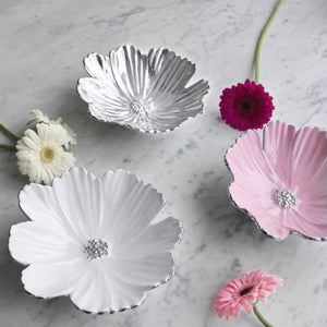 Mariposa Cosmos White Sauce Dish