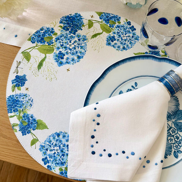 Load image into Gallery viewer, Bodrum Linens Hydrangea Blue 15" Round Mat - Easy Care Placemats - Set of 4
