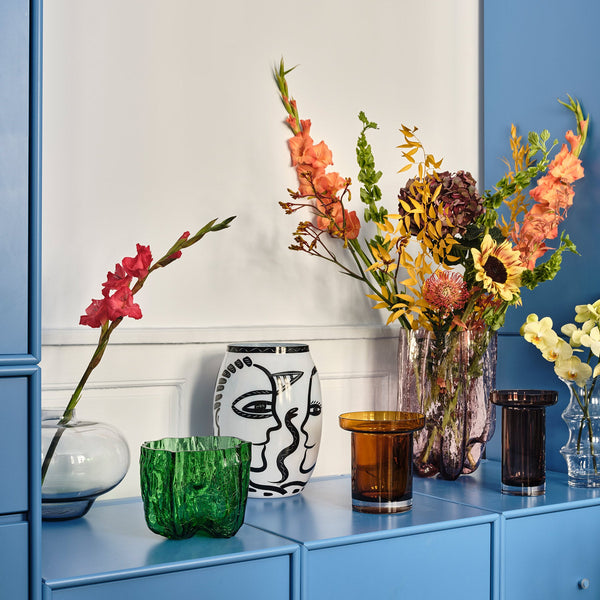 Load image into Gallery viewer, Kosta Boda Caramba Vase
