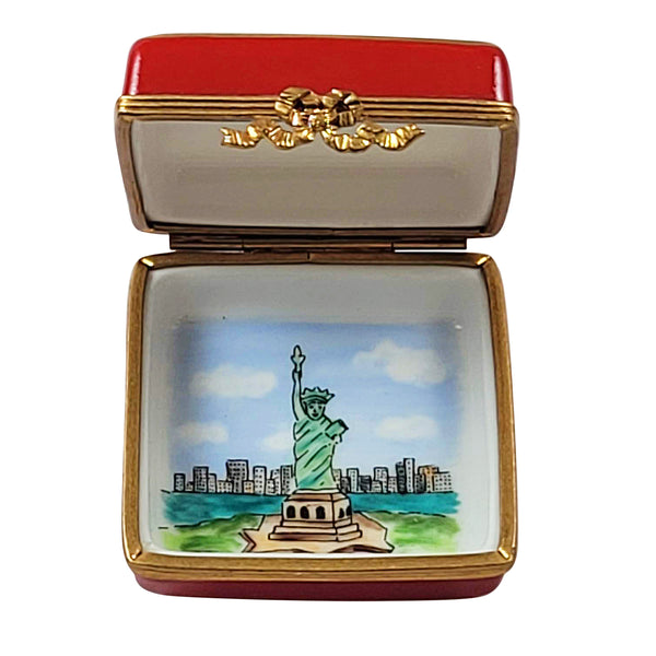 Load image into Gallery viewer, New York City Square Box Limoges Box
