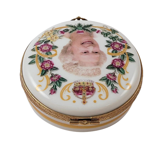 Load image into Gallery viewer, Rochard "Queen Elizabeth" Limoges Box
