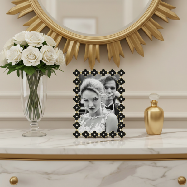 Load image into Gallery viewer, Olivia Riegel Black Enamel Clover 5" x 7" Frame, Gold
