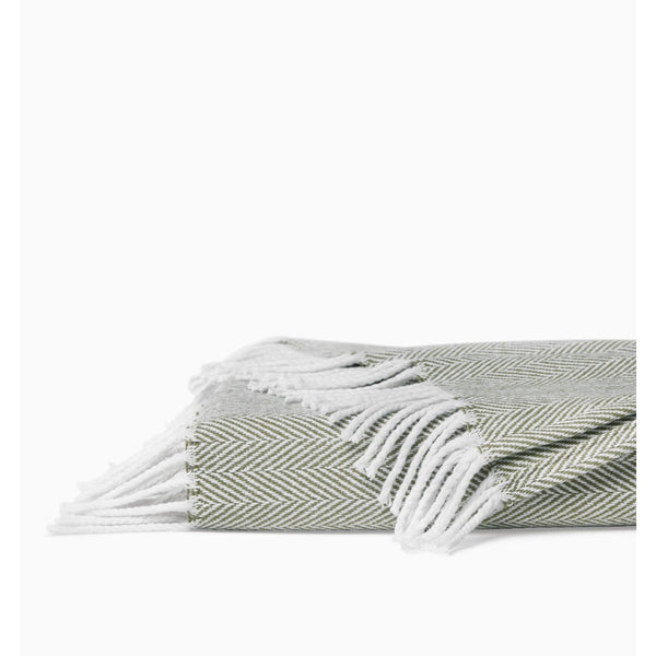 Load image into Gallery viewer, Sferra Celine - 51" x 71" Throw
