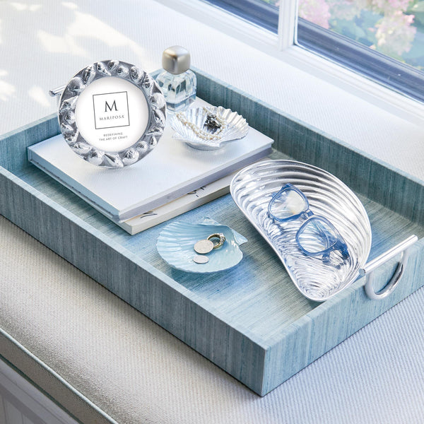 Load image into Gallery viewer, Mariposa Round Seashell Border 4x4 Frame

