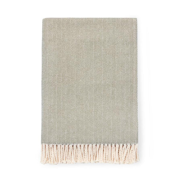 Load image into Gallery viewer, Sferra Celine - 51" x 71" Throw
