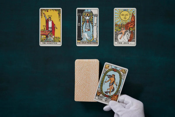 Load image into Gallery viewer, The Tarot of A. E. Waite and P. Colman Smith - Taschen Books
