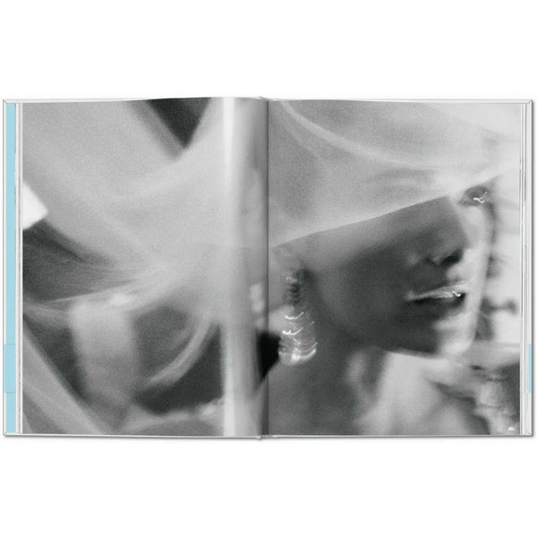 Load image into Gallery viewer, Mario Testino. I Love You. A celebration of weddings - Taschen Books
