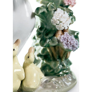 Lladro How Do You Do Duck Figurine