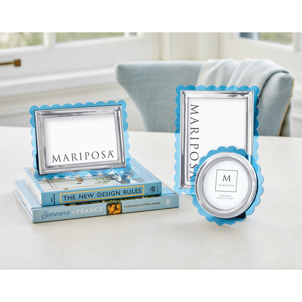 Load image into Gallery viewer, Mariposa Light Blue Acrylic Scallop 5x7 Frame
