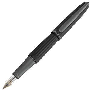 Diplomat Aero Black 14K Fountain Pen