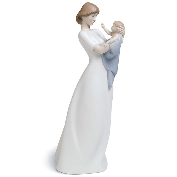 Load image into Gallery viewer, Lladro A Mother&#39;s Treasure Figurine
