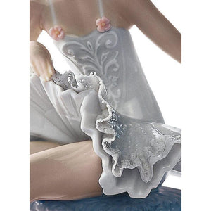 Lladro Recital Ballet Girl Figurine