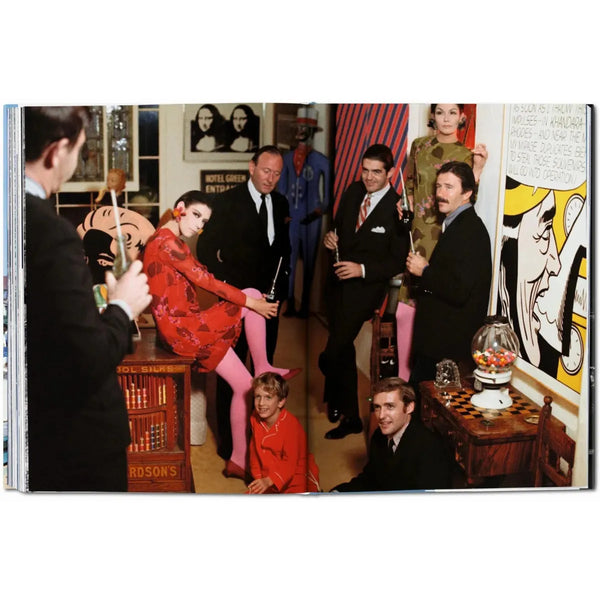 Load image into Gallery viewer, Taschen Los Angeles. Portrait of a City - Taschen Books
