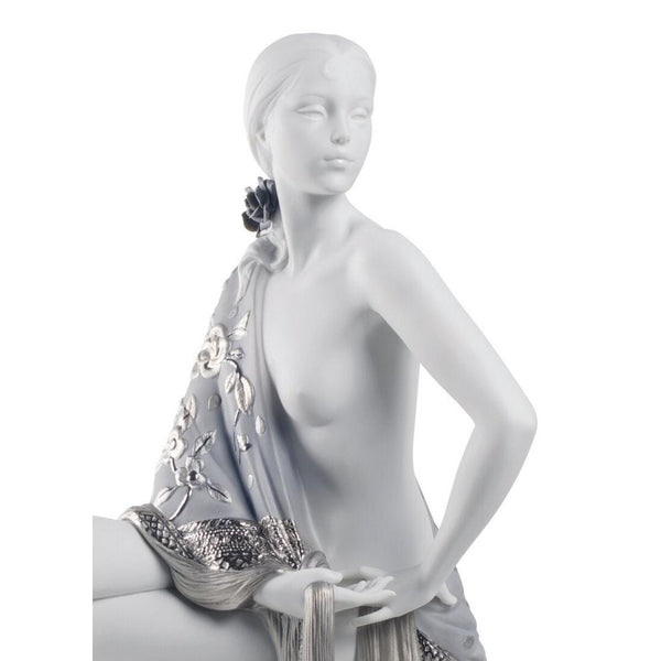 Load image into Gallery viewer, Lladro Nude with Shawl Woman Figurine - Silver Lustre
