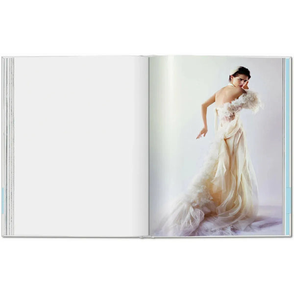 Load image into Gallery viewer, Mario Testino. I Love You. A celebration of weddings - Taschen Books
