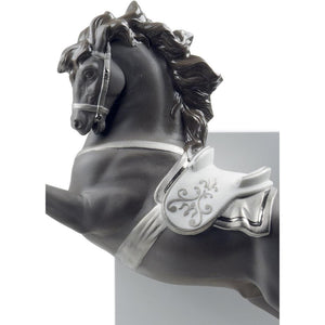 Lladro Horse On Pirouette Figurine - Silver Lustre