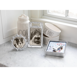 Mariposa Dog Bone Round Frame