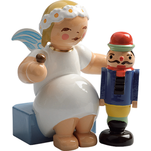 Wendt & Kuhn Marguerite Angels, Sitting, with Nutcracker and Nut Figurine