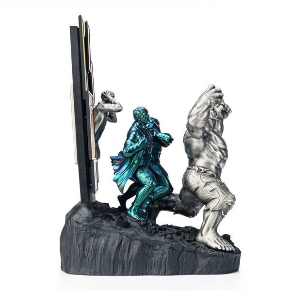 Load image into Gallery viewer, Royal Selangor Limited Edition Incredible Hulk Origins Figurine
