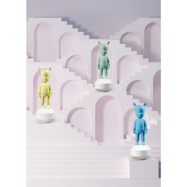 Load image into Gallery viewer, Lladro The Blue Guest Figurine - Small

