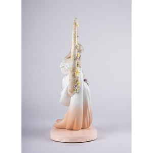 Lladro In Her Thoughts Woman Figurine