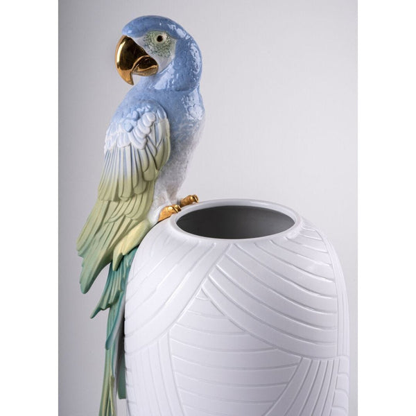 Load image into Gallery viewer, Lladro Macaw Bird Vase
