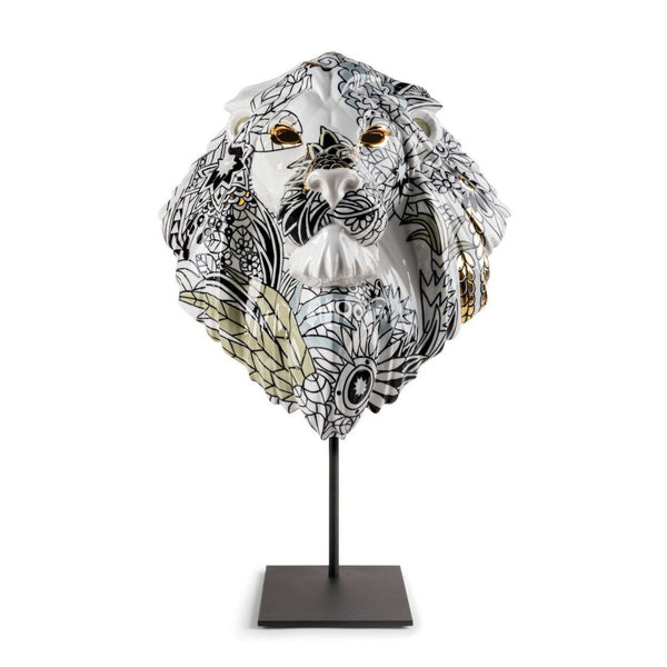 Load image into Gallery viewer, Lladro Lion Mask / Wild Nature Sculpture
