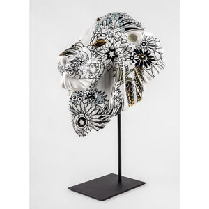 Lladro Lion Mask / Wild Nature Sculpture
