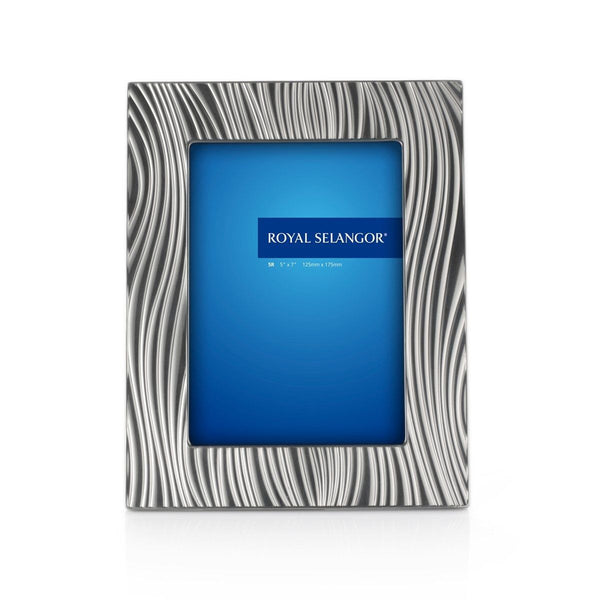 Load image into Gallery viewer, Royal Selangor Sand Photoframe 5R

