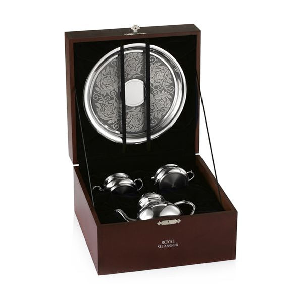 Load image into Gallery viewer, Royal Selangor Sovereign Gift-boxed Tea Set
