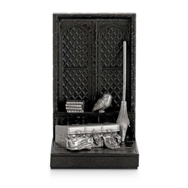 Load image into Gallery viewer, Royal Selangor Harry's Dormitory Bookend
