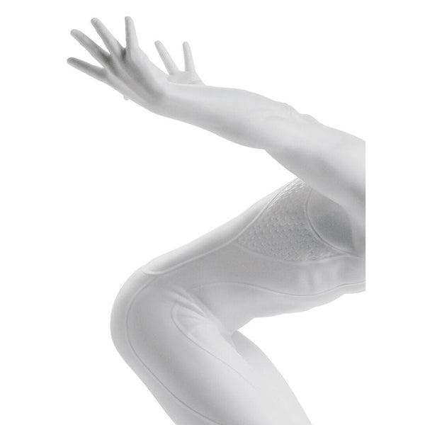Load image into Gallery viewer, Lladro Swimmer Man Figurine

