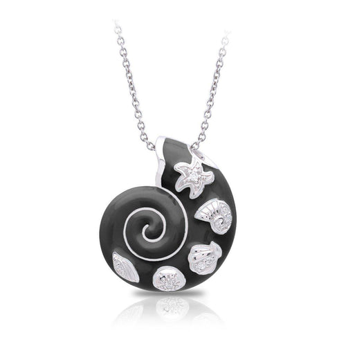 Belle Etoile Seashells Pendant - Black