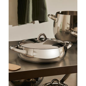 Alessi Mami Low Casserole With Two Handles Cm 24 || 9½″