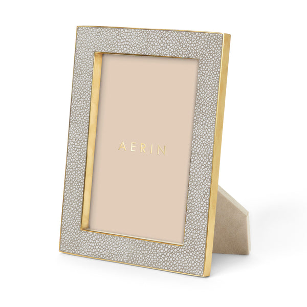 Load image into Gallery viewer, AERIN Classic Shagreen 5x7 Frame - Dove
